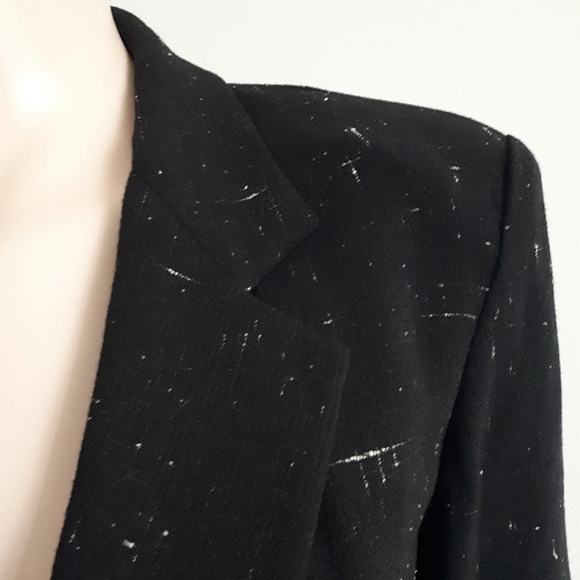 Donna Karan | Wool Crepe Blazer - Picture 4 of 9